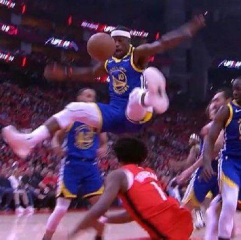 开云-季后赛硬汉巴特勒 这一次还能抗住阿门的“飞铲”吗